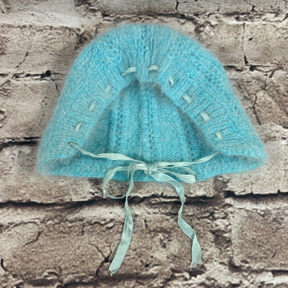 Vintage 1950s Soft Sky Blue Knit Baby Bonnet